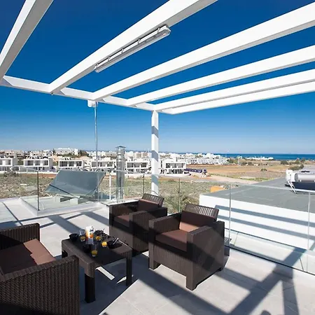 Olive Silver, Brand New, Contemporary 2bdr With Private Pool Villa